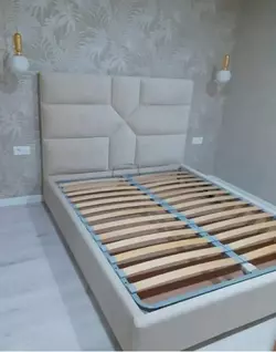 Ліжка з м'якими панелями . Середня категорія